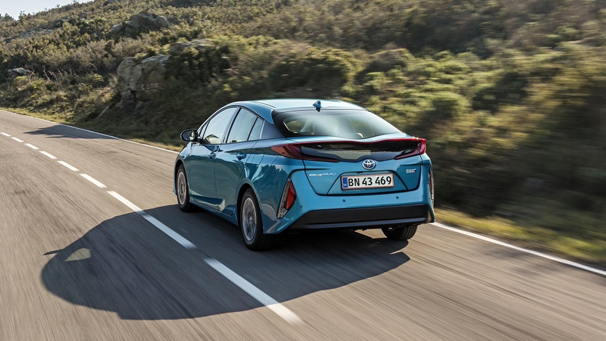 Toyotapriusplugin2 1140X600