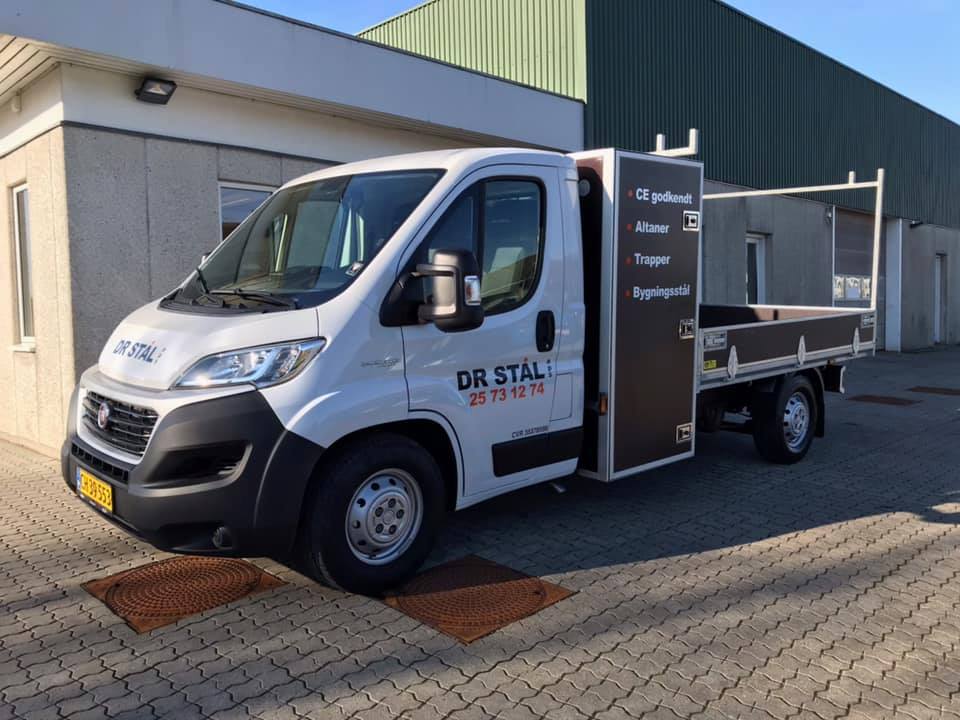 53196718 346938422586802 4634484890245529600 N