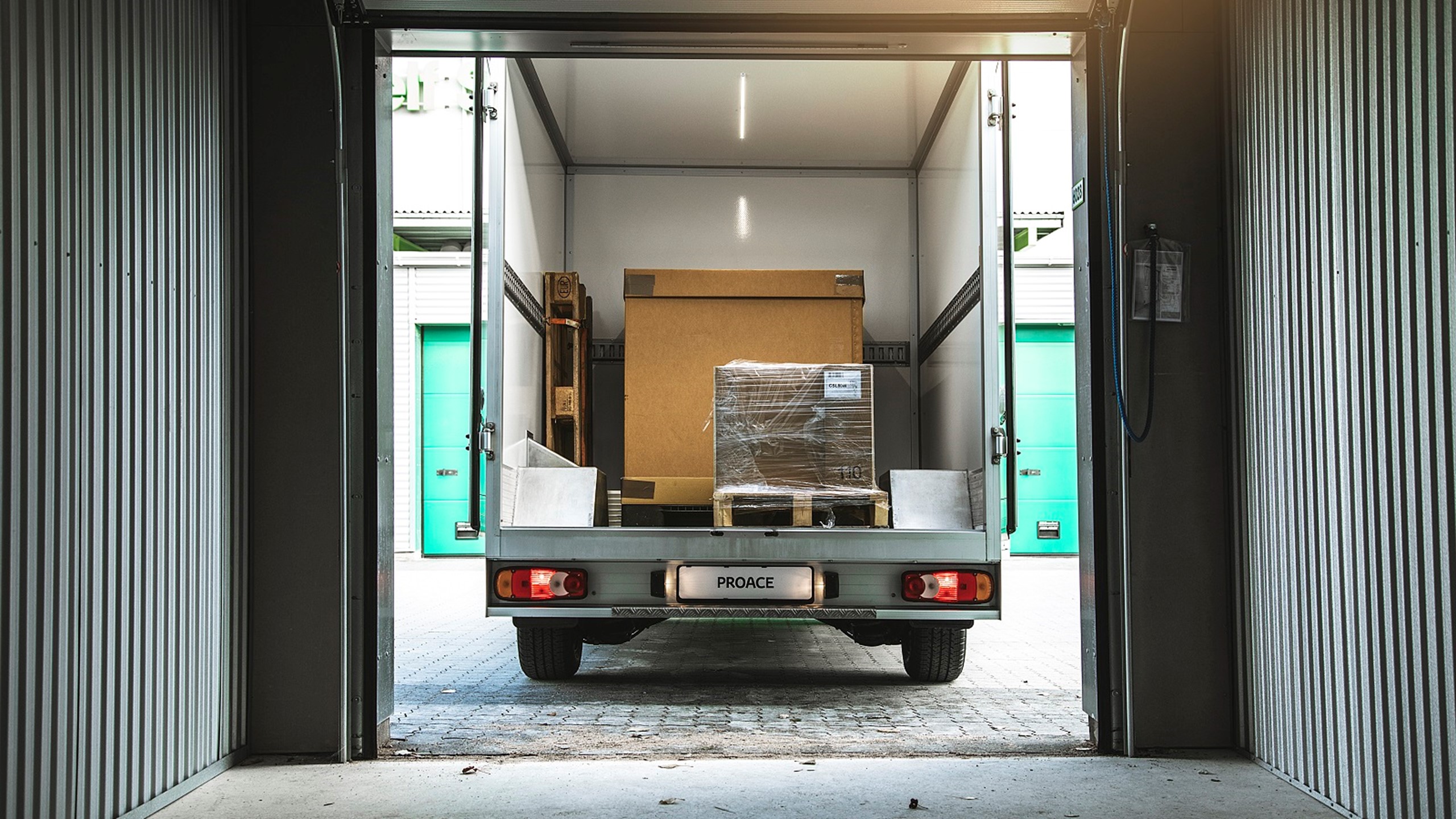 Toyota Proace Bag 1600X900