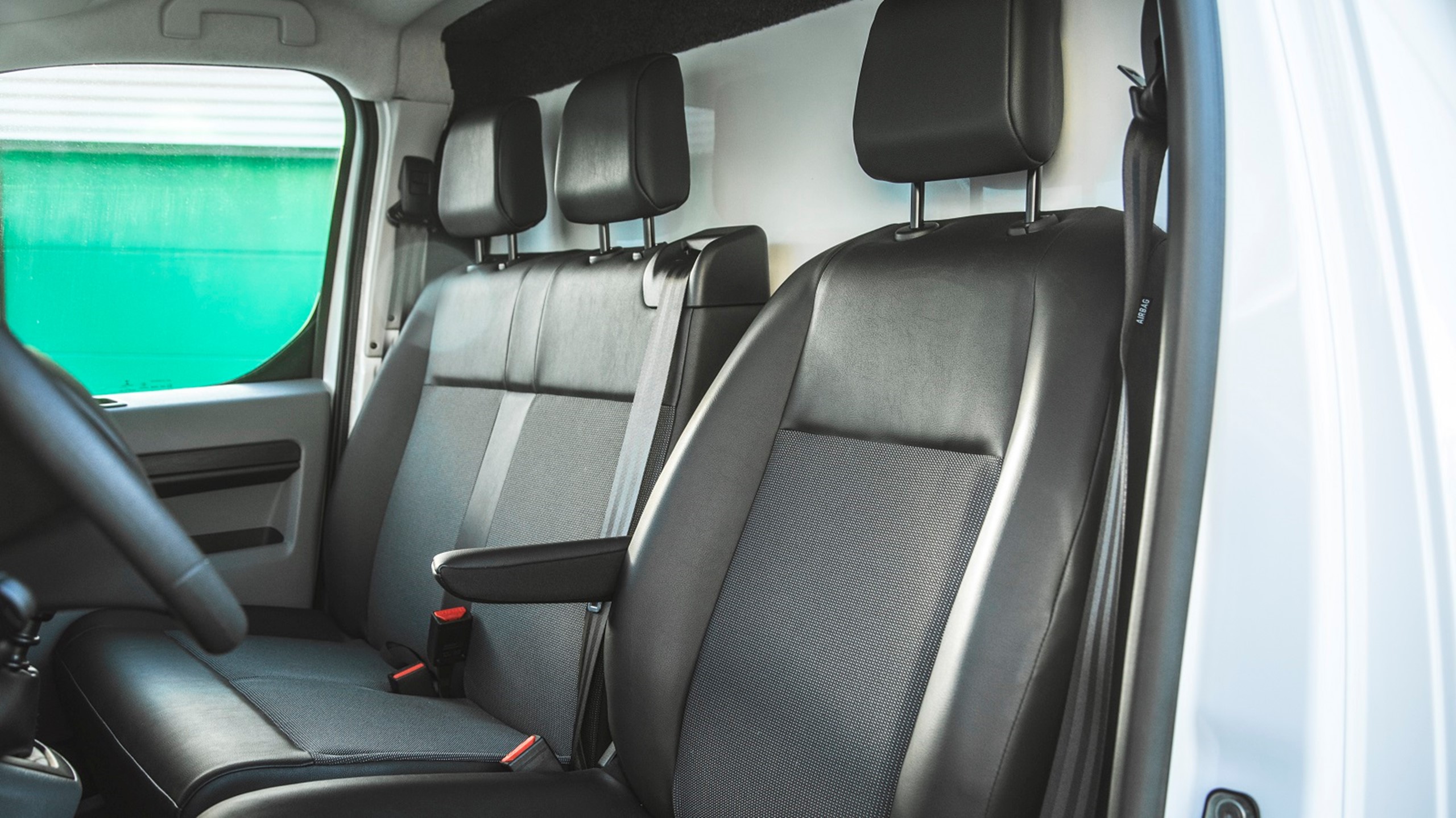 Toyota Proace Sæder 1600X900