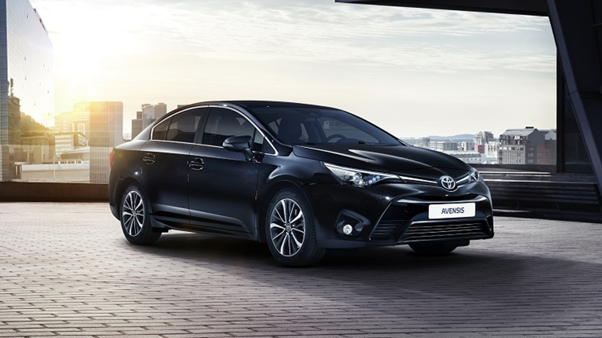 Toyota Avensis 2015 Sedan For Sort 1140X430 (1)