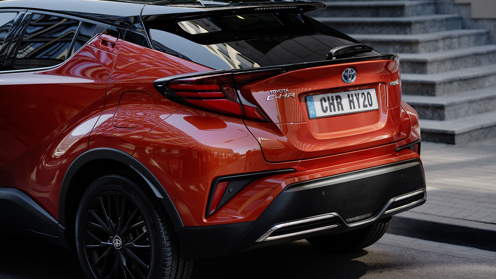 C Hr 2020 Alufaelge Baglygter Bagfra Side 1600X900 (1)