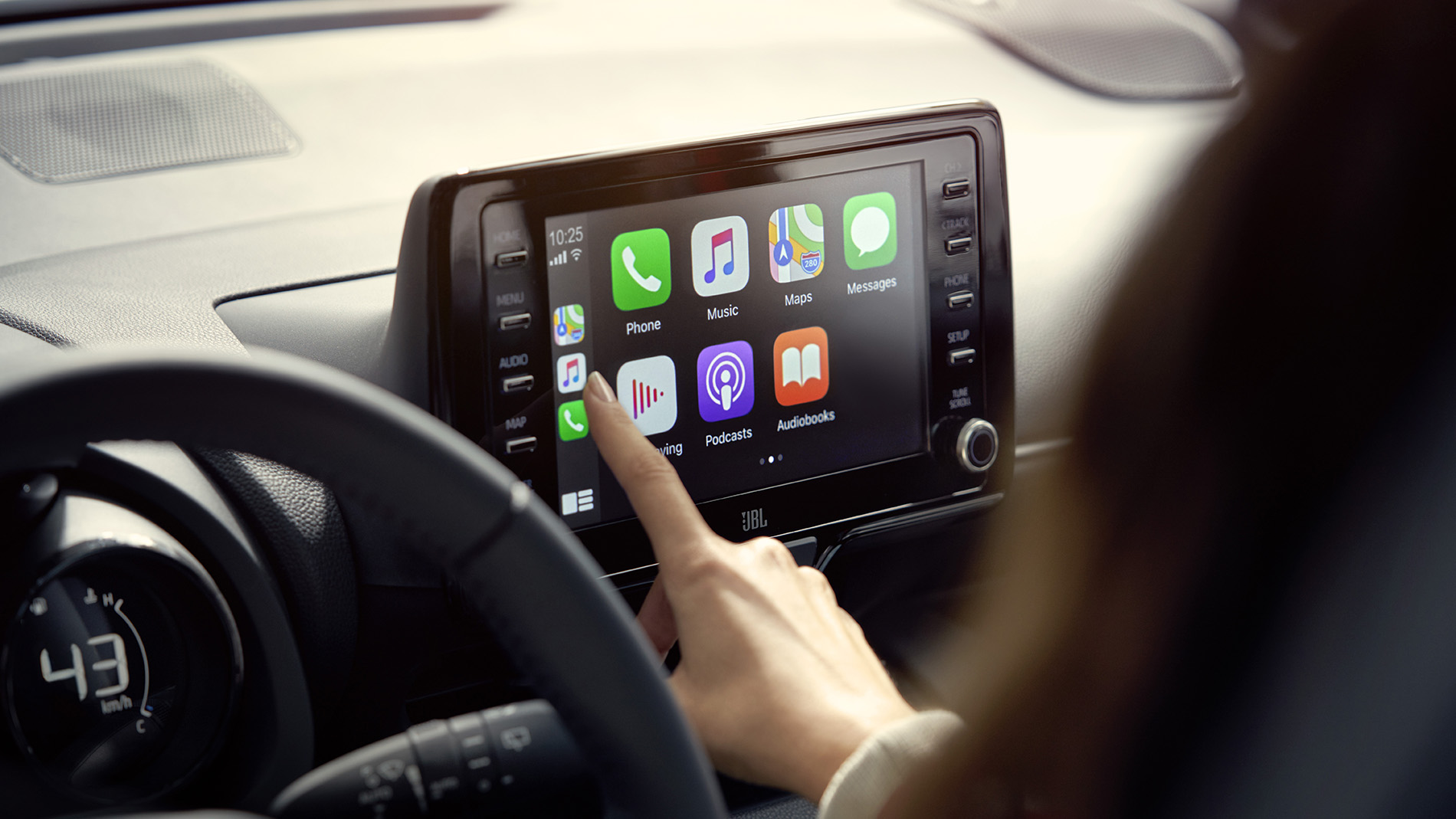 2020 Yaris Hybrid Apple Carplay Tryk 1900X1069
