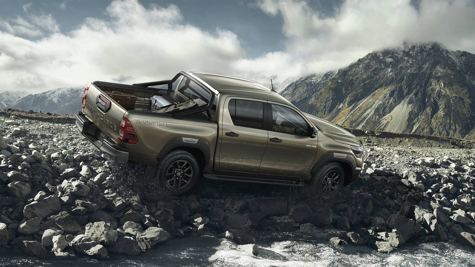 Toyota Hilux 2020 Gallery 05 Full Tcm 25 2017452