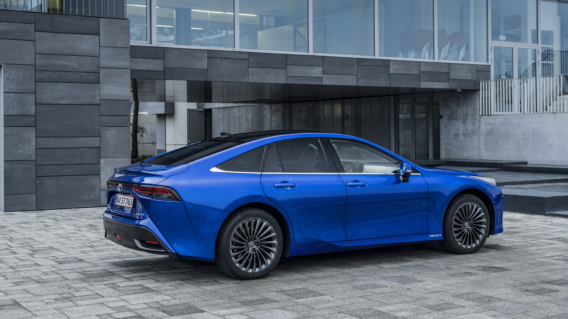 Toyota Mirai 2021 Side Bag Bygning 1900X1086
