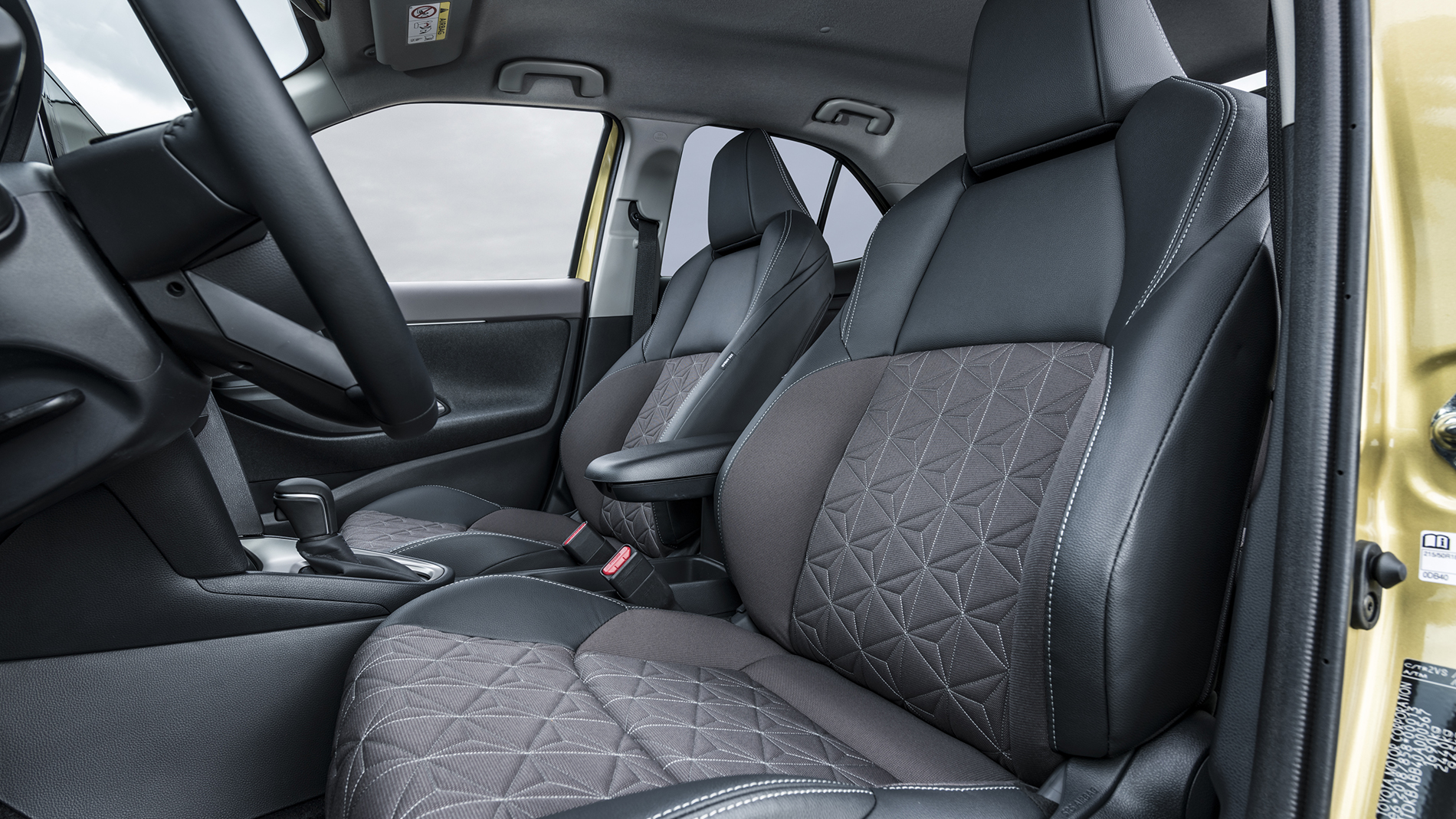 Yaris Cross Elegant Dpl 2021 Detail 009 2