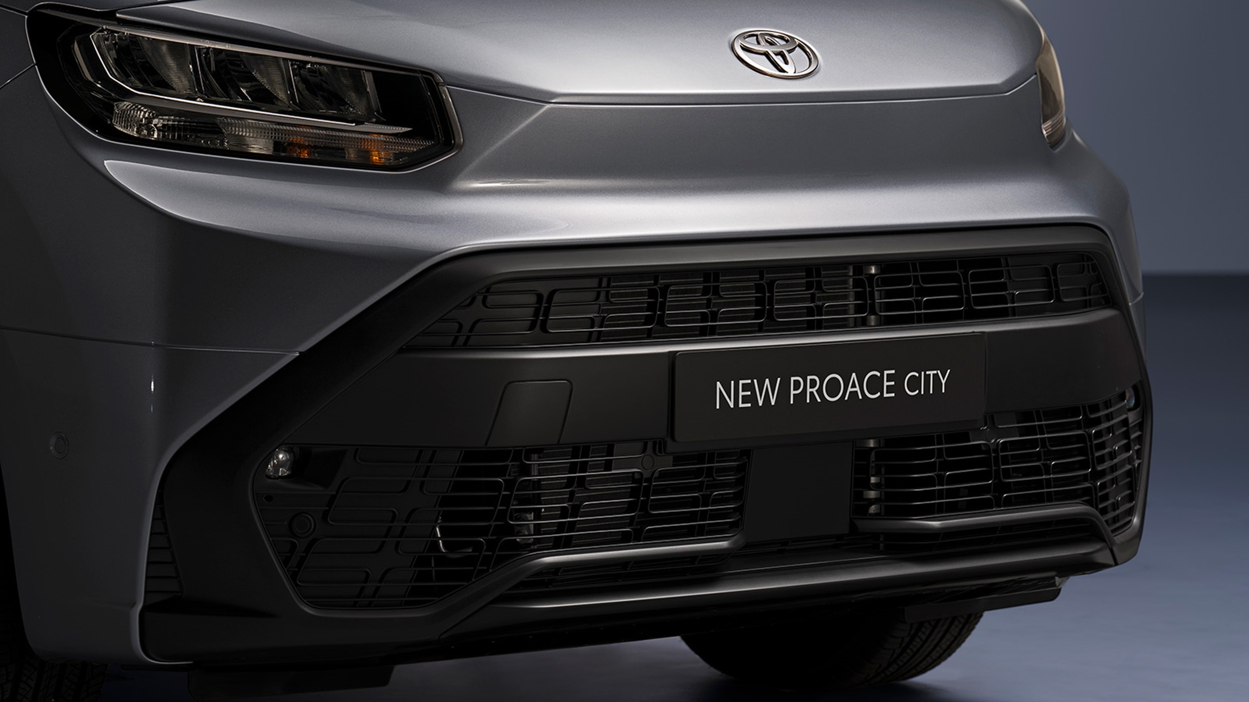 2023-proace-city-det-1-1600x900.jpg